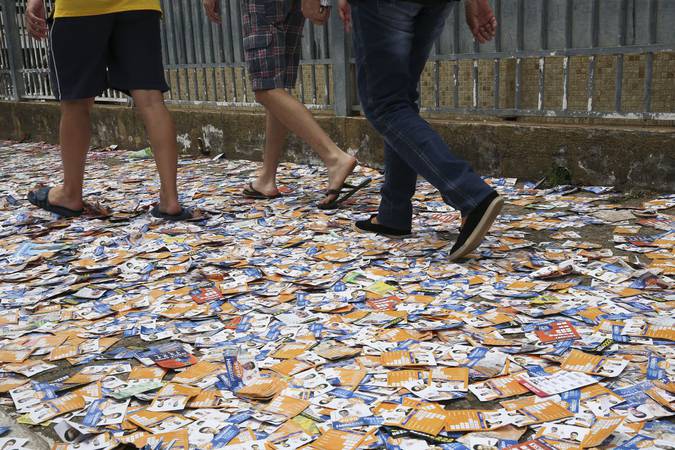 Poluição eleitoral: população pode denunciar propaganda visual, sonora e descarte irregular nas ruas